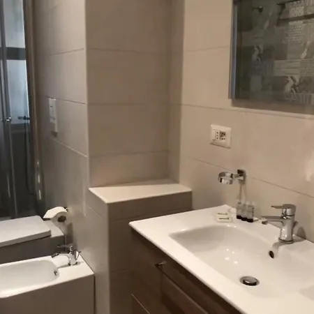 Pietro By Apmhouses Com Apartmán *